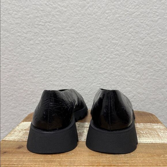 Katy Perry The Daarling Black Patent Crinkle Slip On Loafers Size 10M/40 - Picture 7 of 8